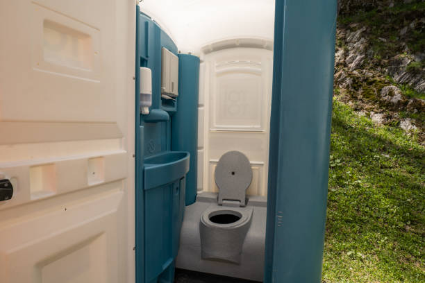 Types of Portable Toilets We Offer in Newberg, OR